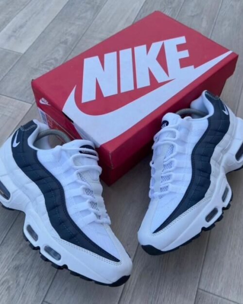 Nike Air Max 95 Essential White & Midnight Navy Sneakers