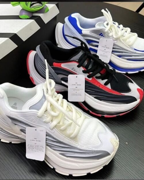 XLG Metawave Sneakers