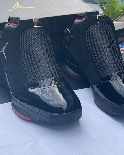 Nike Air Jordan 19 Retro "Bred" (Black)