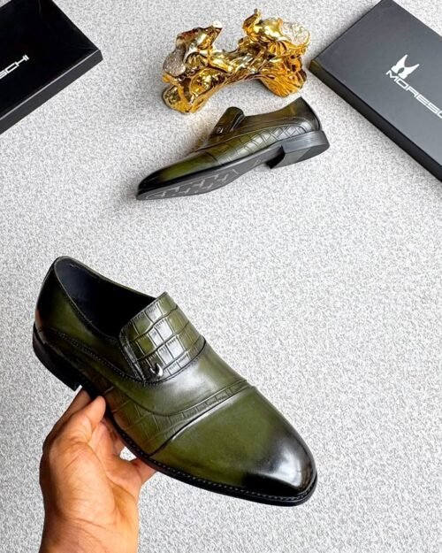 Moreschi Men's Crocodile-Embossed Leather Cap-Toe Loafers in Olive Green