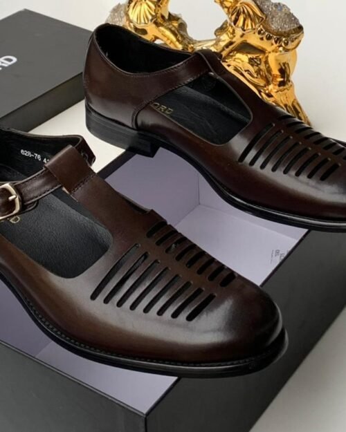 Tom Ford Men's Leather T-Strap Buckle Sandals