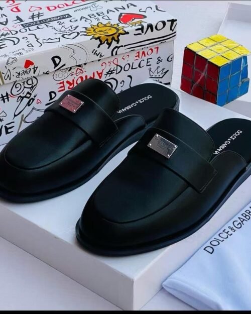 Dolce & Gabbana Men's Black Leather Logo Plaque Mules