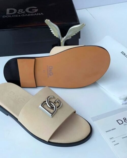 D&G Logo Leather Slide Sandals – Beige